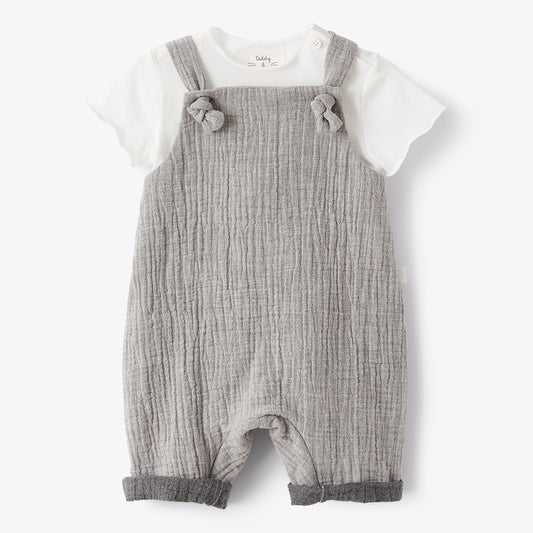 Two-piece set with dungarees